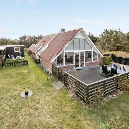 Gizella - 850m To The Fjord By Interhome